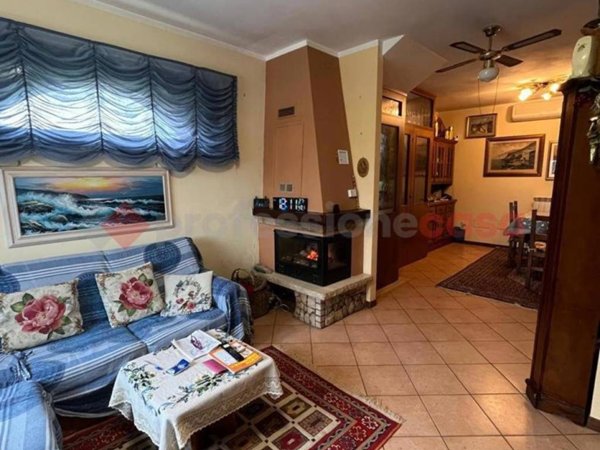 casa indipendente in vendita a Monteroni d'Arbia