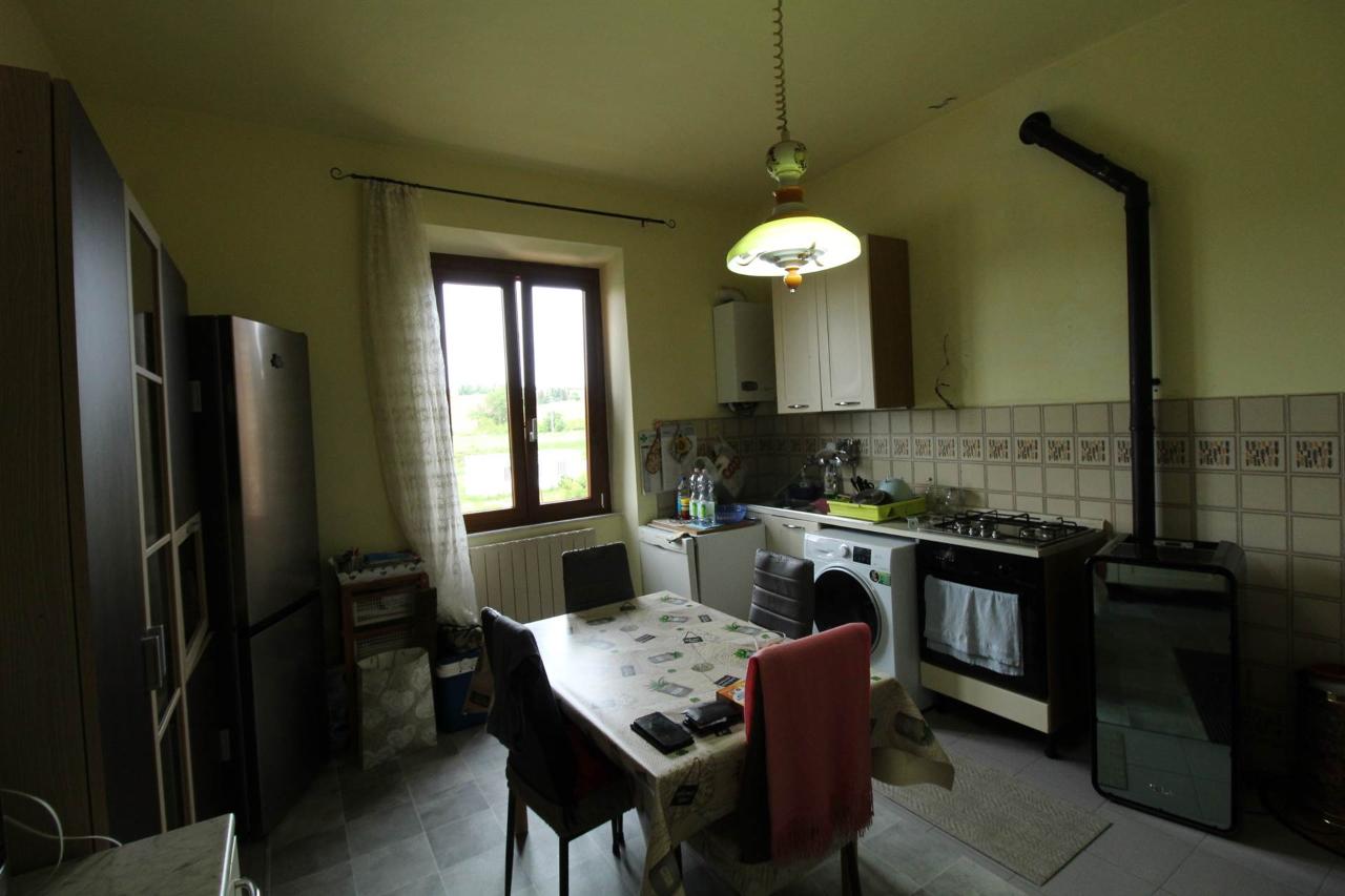 appartamento in vendita a Monteroni d'Arbia in zona Ponte d'Arbia