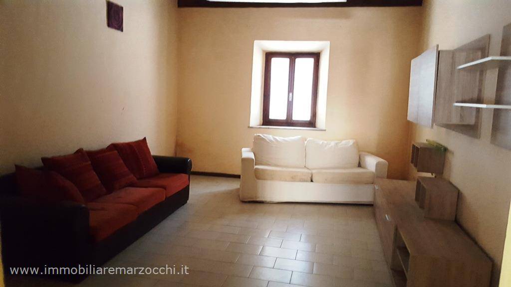 appartamento in vendita a Monteroni d'Arbia in zona Ponte a Tressa
