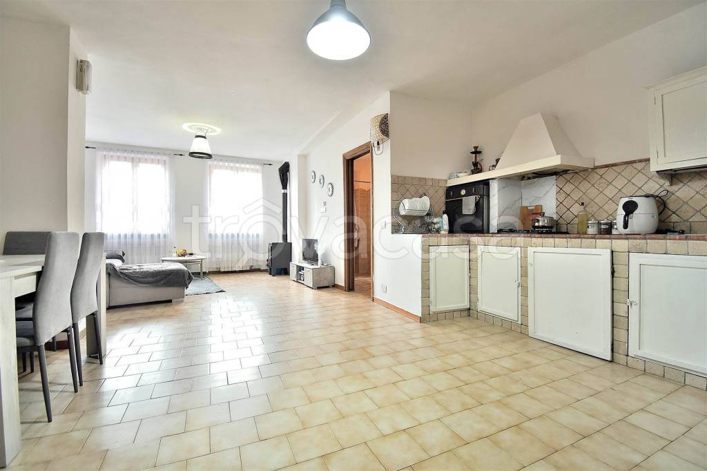appartamento in vendita a Monteroni d'Arbia