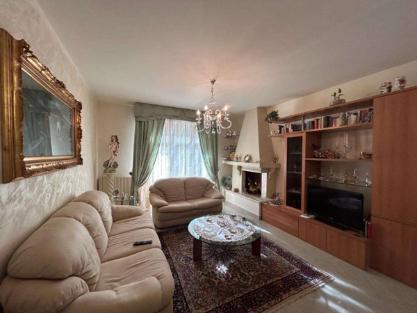 appartamento in vendita a Monteroni d'Arbia