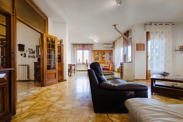 appartamento in vendita a Monteroni d'Arbia