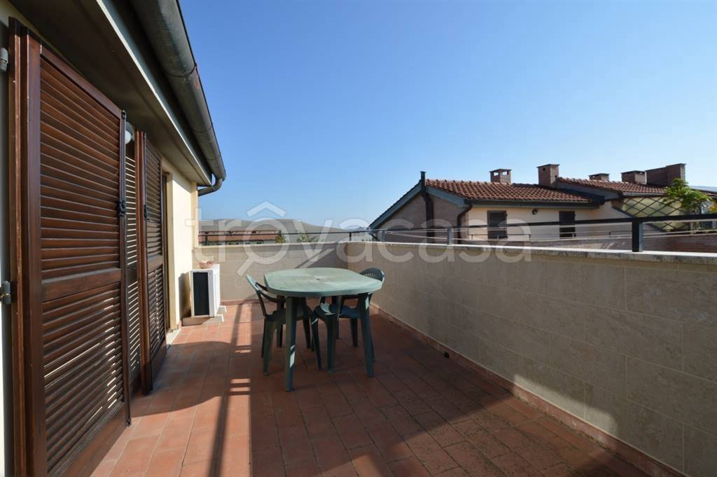 appartamento in vendita a Monteroni d'Arbia