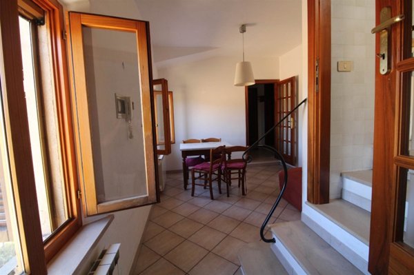 appartamento in vendita a Monteroni d'Arbia in zona Lucignano