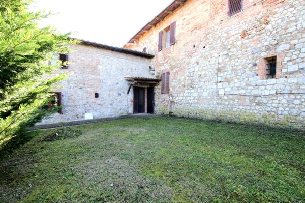 appartamento in vendita a Monteroni d'Arbia in zona Ville di Corsano