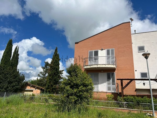 appartamento in vendita a Monteroni d'Arbia