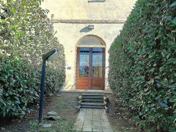 appartamento in vendita a Monteroni d'Arbia in zona Radi