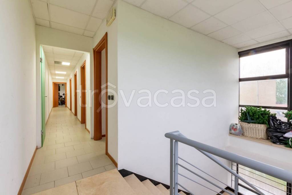 appartamento in vendita a Monteroni d'Arbia in zona Lucignano