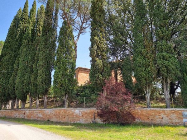 casa indipendente in vendita a Monteroni d'Arbia