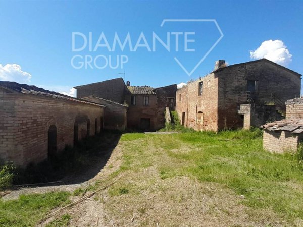 casa indipendente in vendita a Monteroni d'Arbia