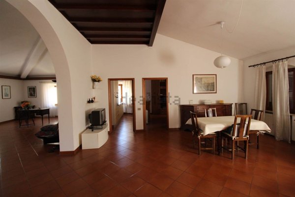 appartamento in vendita a Monteroni d'Arbia in zona Lucignano