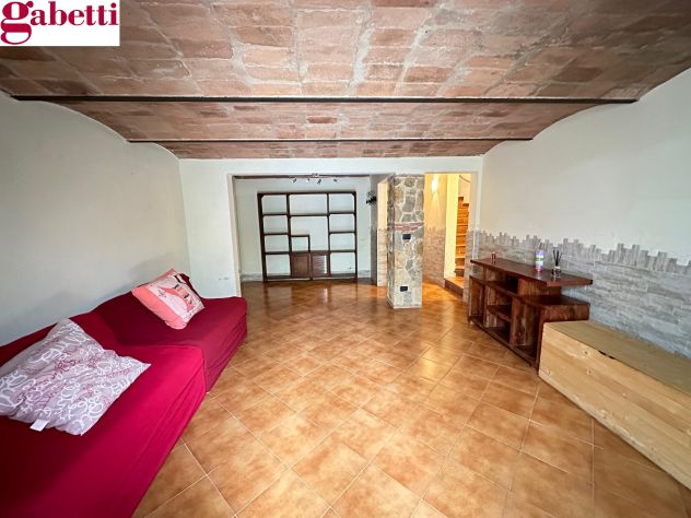 appartamento in vendita a Monteroni d'Arbia in zona Lucignano