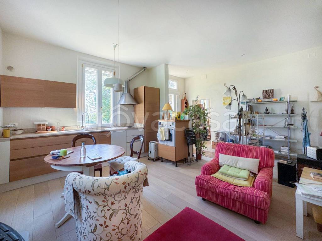 casa indipendente in vendita a Monteroni d'Arbia