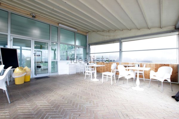 negozio in vendita a Monteroni d'Arbia