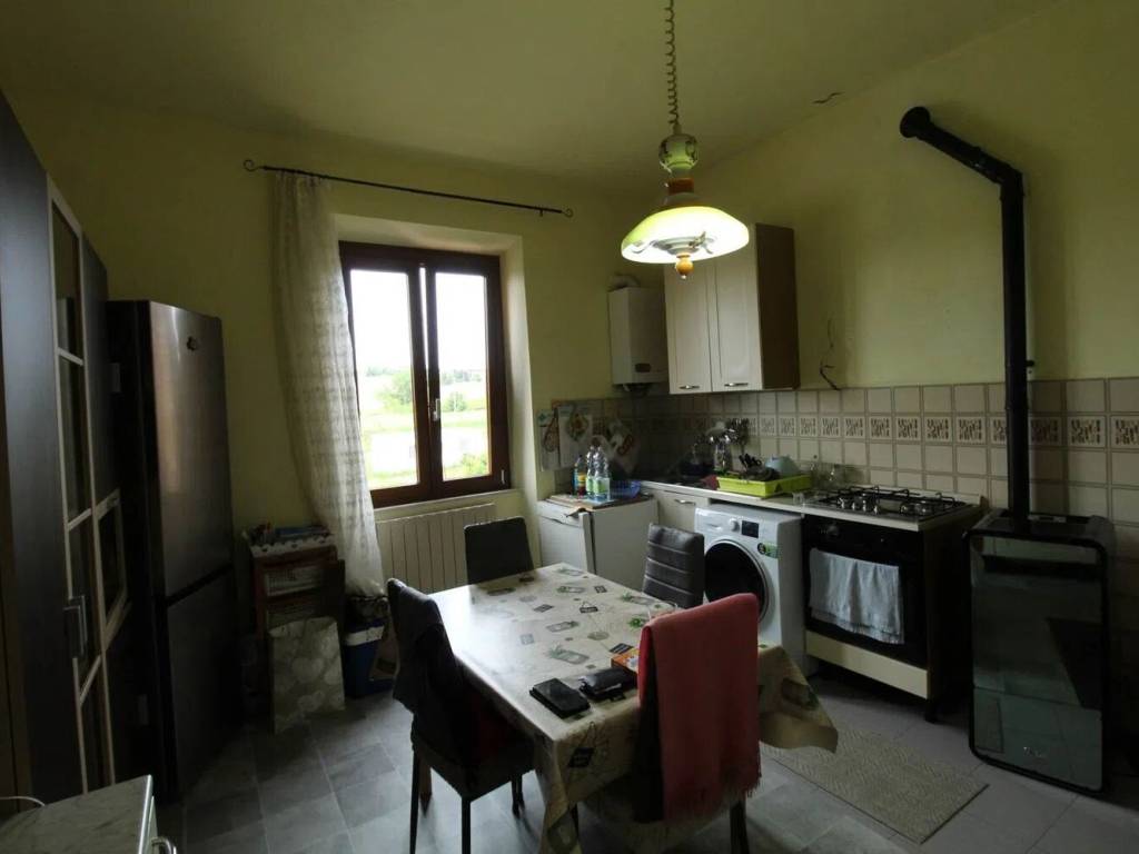 appartamento in vendita a Monteroni d'Arbia in zona Ponte d'Arbia