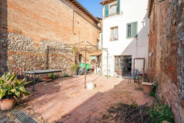 appartamento in vendita a Monteroni d'Arbia