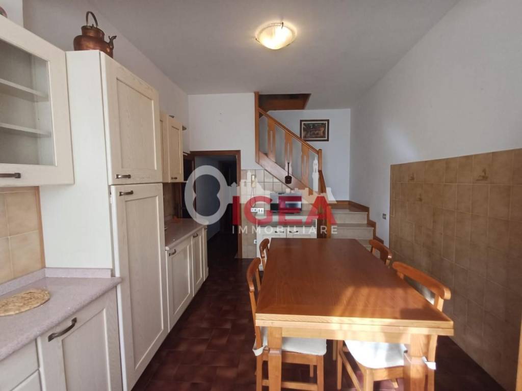 casa indipendente in vendita a Monteroni d'Arbia