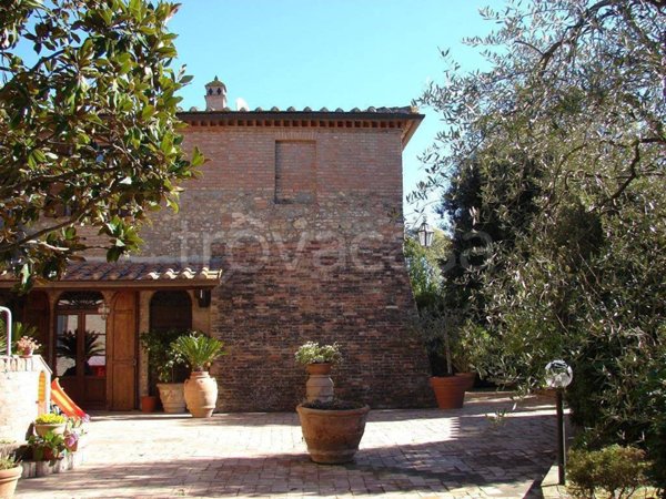 casa semindipendente in vendita a Monteroni d'Arbia