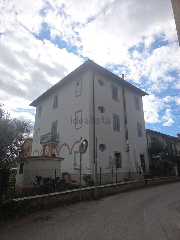 casa indipendente in vendita a Monteroni d'Arbia