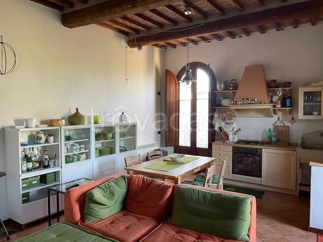 casa indipendente in vendita a Monteroni d'Arbia in zona Radi