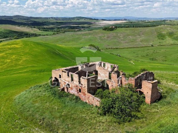 casa indipendente in vendita a Monteroni d'Arbia