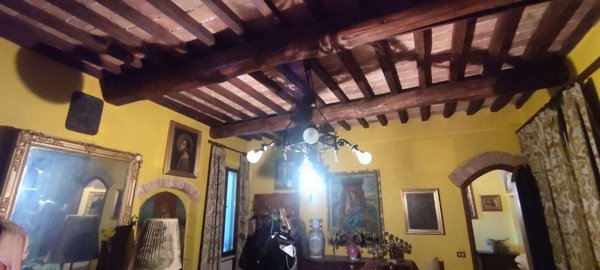 intera palazzina in vendita a Monteroni d'Arbia in zona Ponte a Tressa