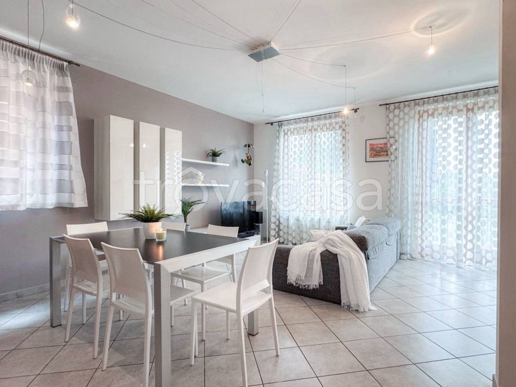 appartamento in vendita a Monteroni d'Arbia in zona Ville di Corsano
