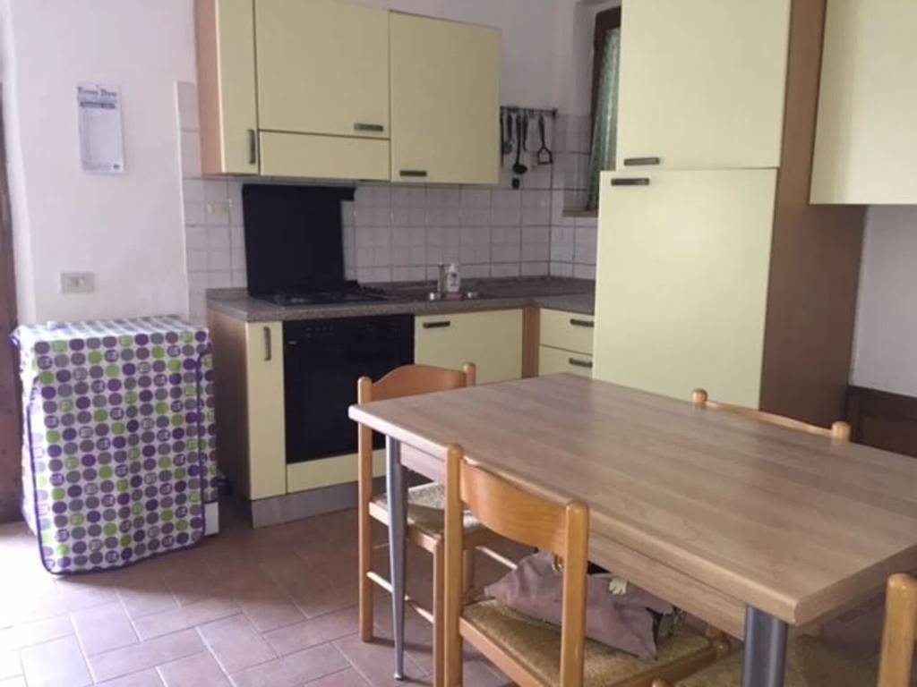 appartamento in vendita a Monteroni d'Arbia in zona Ponte a Tressa