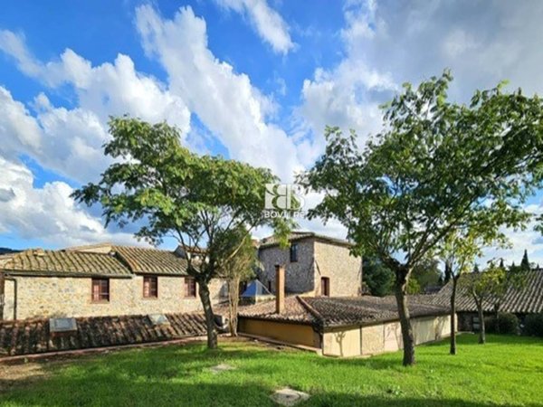 negozio in vendita a Monticiano