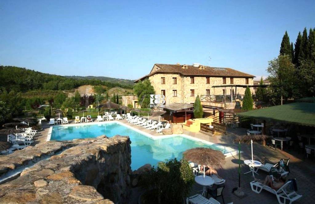 negozio in vendita a Monticiano