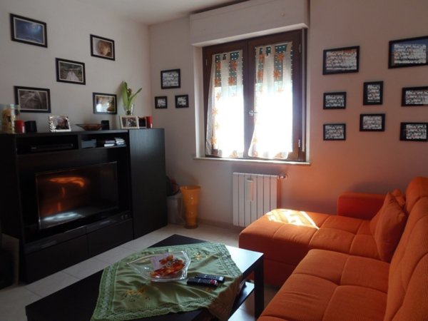 casa indipendente in vendita a Monticiano