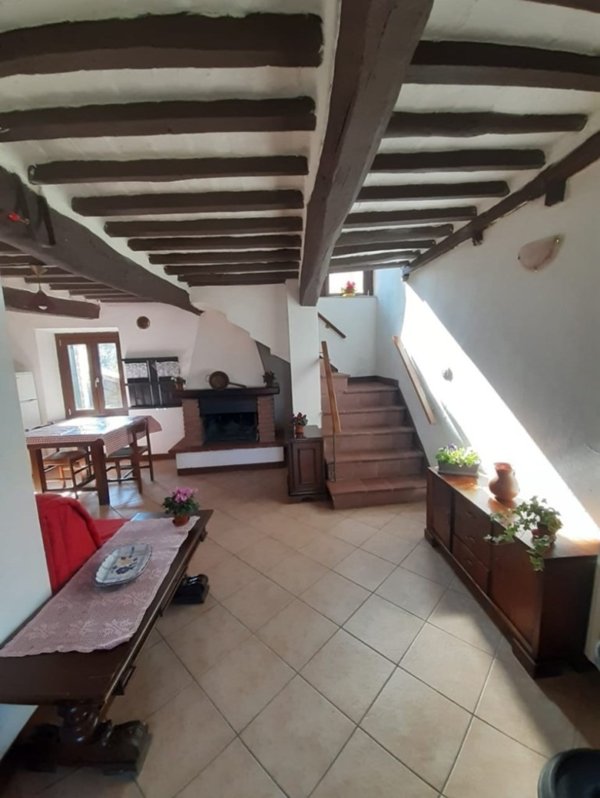 appartamento in vendita a Monticiano in zona Iesa