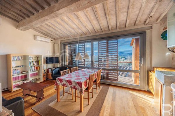 casa indipendente in vendita a Monticiano