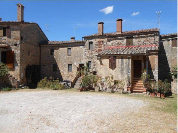 appartamento in vendita a Monticiano in zona Tocchi