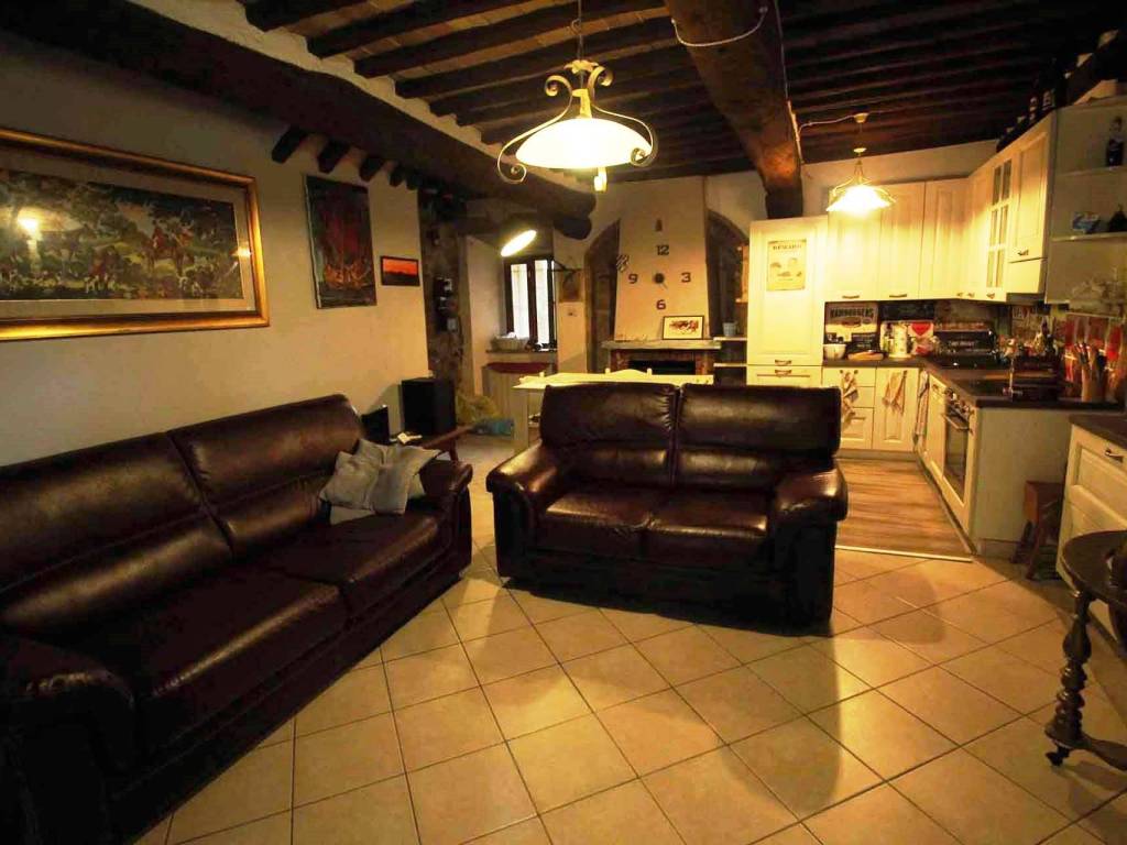 appartamento in vendita a Monticiano in zona San Lorenzo a Merse