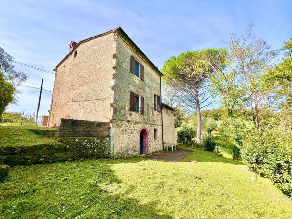 casa indipendente in vendita a Monticiano in zona Tocchi