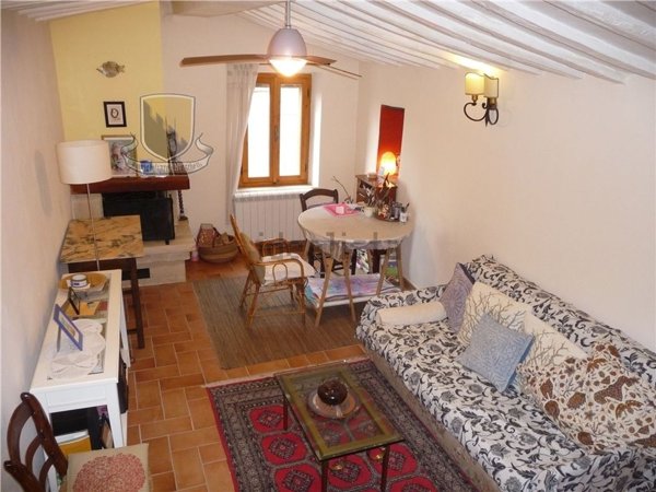appartamento in vendita a Monticiano in zona Iesa