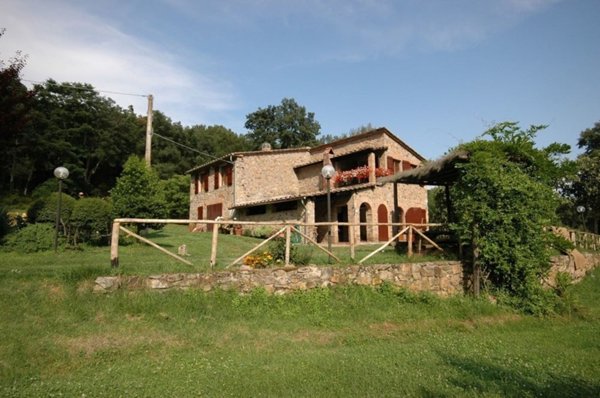 casa indipendente in vendita a Monticiano