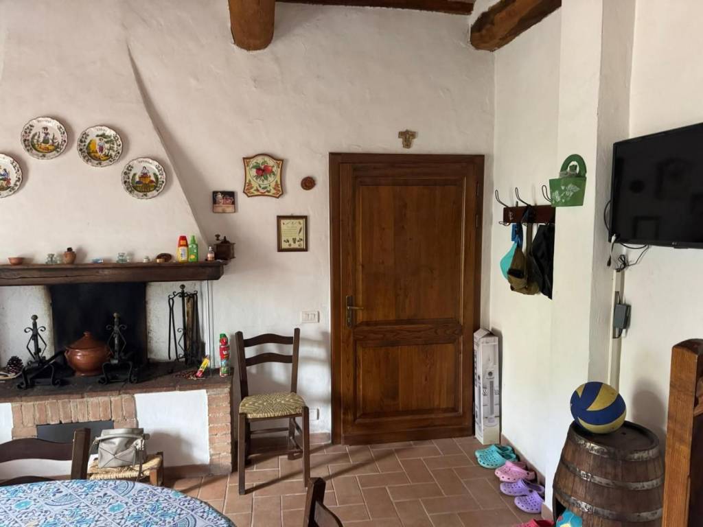 casa indipendente in vendita a Monticiano in zona Iesa