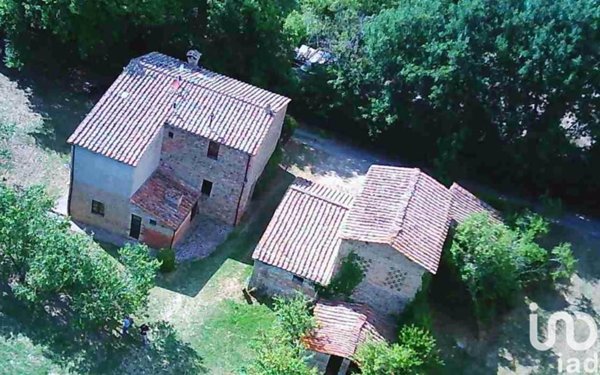 casa indipendente in vendita a Monticiano