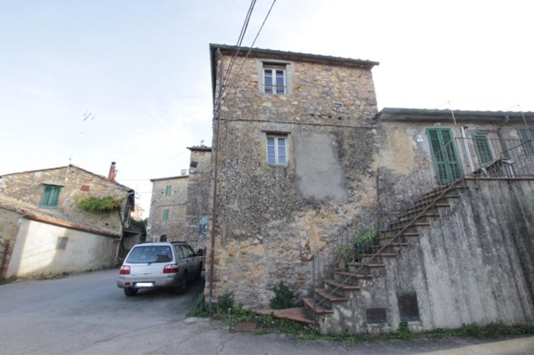 appartamento in vendita a Monticiano in zona Iesa