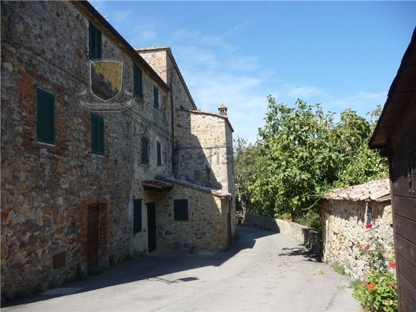 appartamento in vendita a Monticiano in zona Iesa