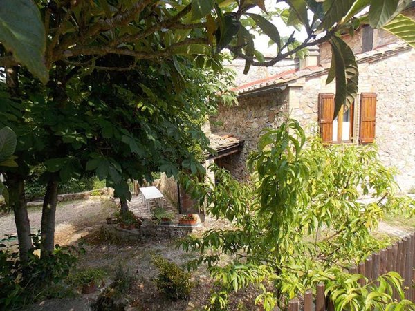 casa indipendente in vendita a Monticiano