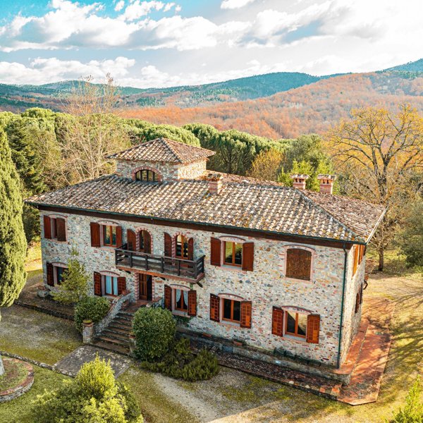 casa indipendente in vendita a Monticiano