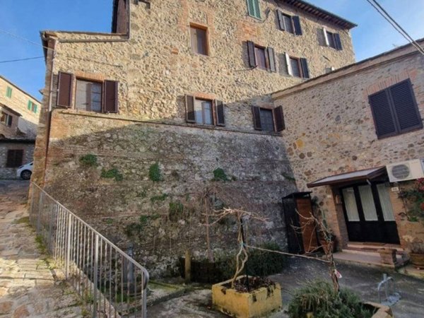 appartamento in vendita a Monticiano in zona San Lorenzo a Merse