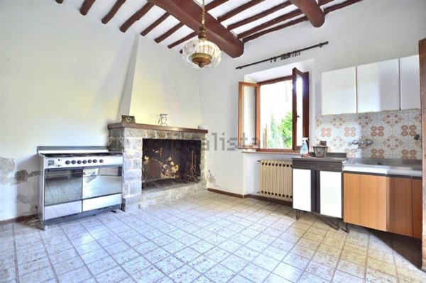 appartamento in vendita a Monticiano in zona San Lorenzo a Merse