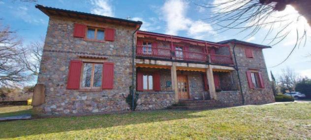 casa indipendente in vendita a Monticiano