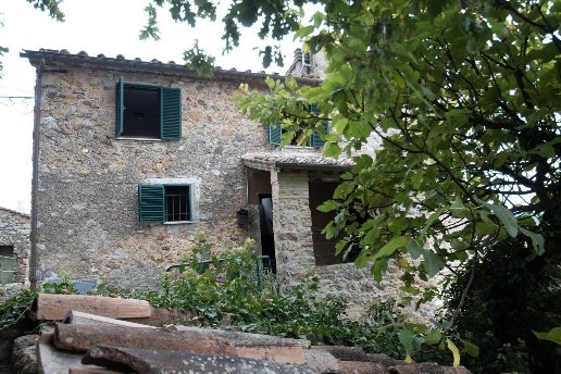 appartamento in vendita a Monticiano in zona Iesa