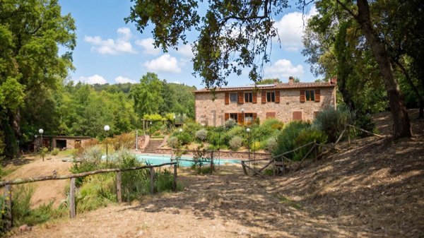 casale in vendita a Monticiano
