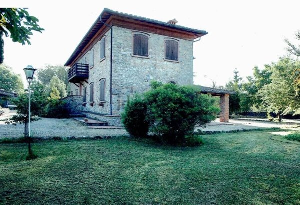 casa indipendente in vendita a Monticiano